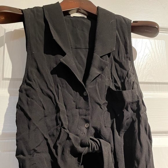 Wilfred Free crop tie front button up tank. - Picture 1 of 3